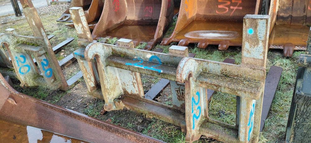 Widły VOLVO L-90 widły na szybkozłączu L 60 70 80