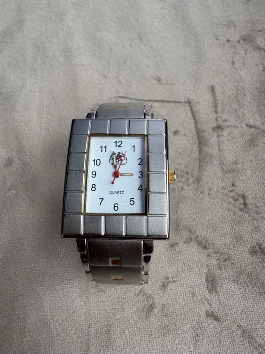 Zegarek marki Quartz Damski