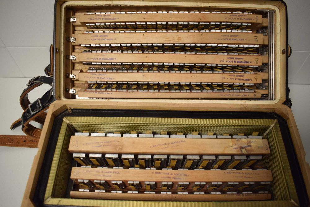 Accordeon Star Itallia Vercelli 3 Voz. N 152