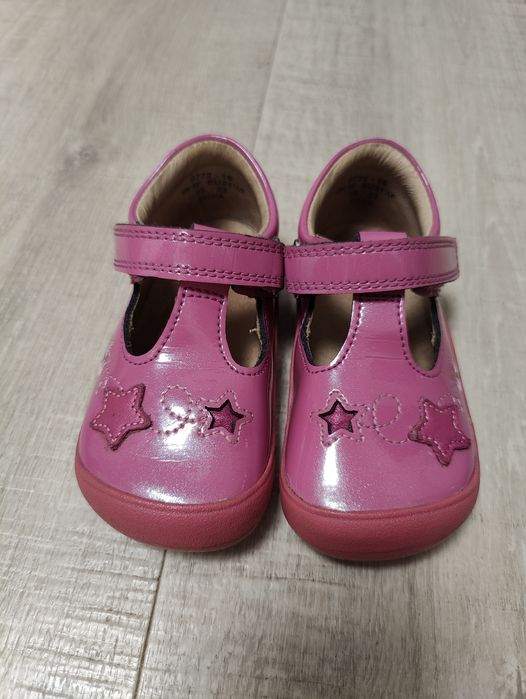 Шкіряні туфлі, босоніжки, тапочки в садочок 22 розмір 13,5см