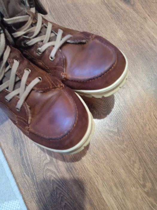 Продам чоловічі шкіряні черевики бренду Bugatti