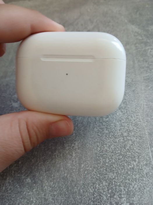 Продам airpods pro 3
