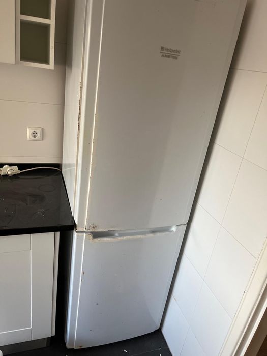 Frigorífico HOTPOINT ARISTON