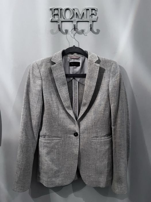 marynarka Massimo Dutti z włoskich materiałow