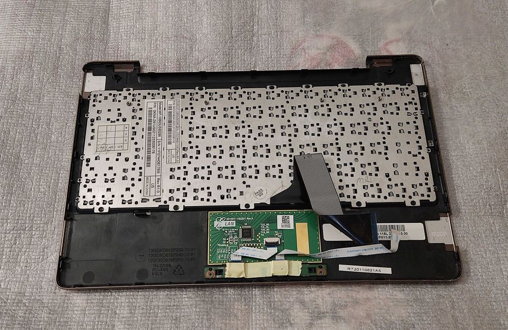 Док-станція – Asus Eee Pad Transformer TF101 + Батарея (C21-EP101)