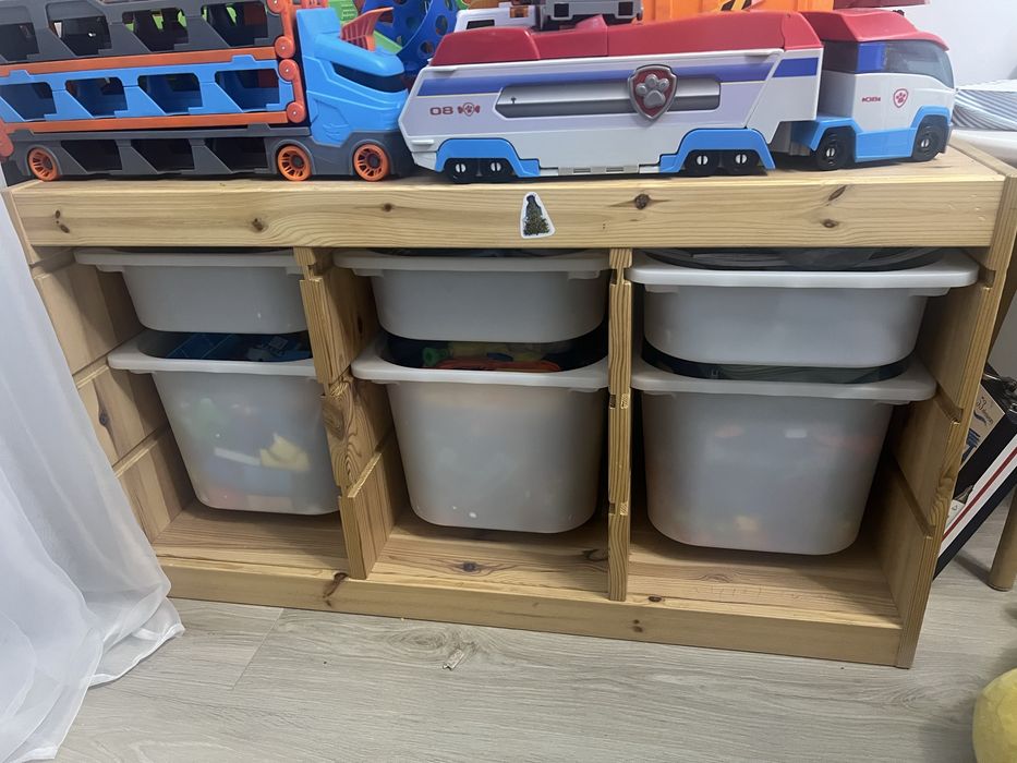 Sprzedam szafki komody trofast ikea