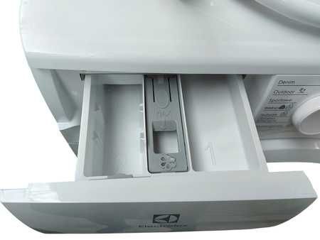 Pralka SLIM ELECTROLUX EW6SM404WP SensiCare 600 4kg 1000 obr