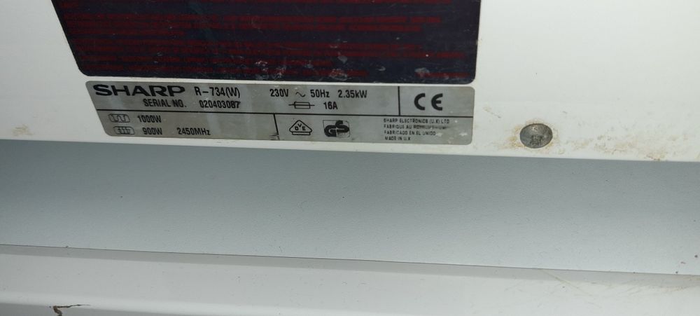 kuchenka mikrofalowa sharp