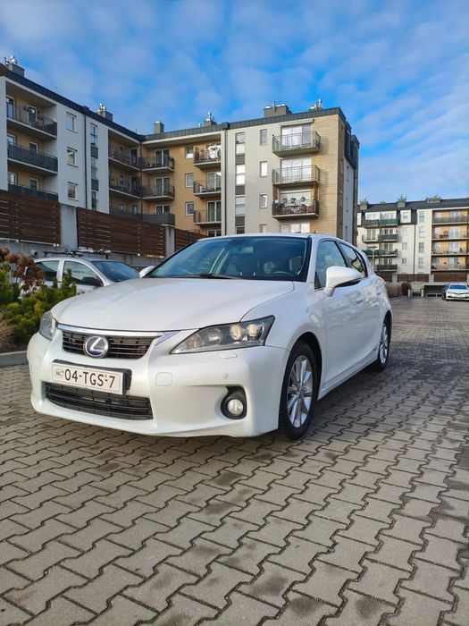Lexus CT Lexus CT200H