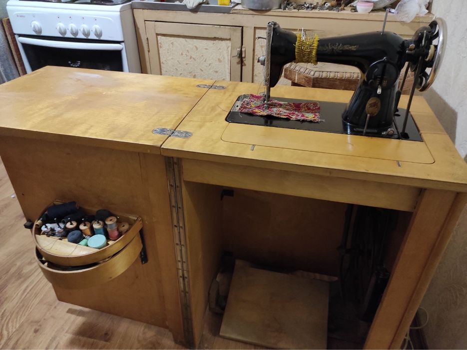 Сімейна швейна машина 1-А 1955рік Подольск