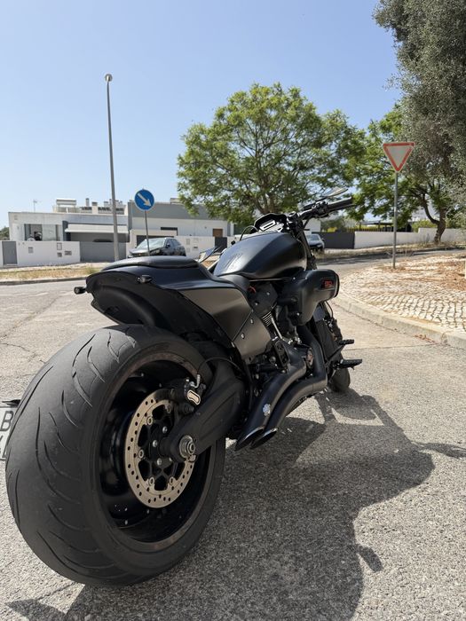 Harley Davidson 114 FXDR de 2020 - 4mil kms