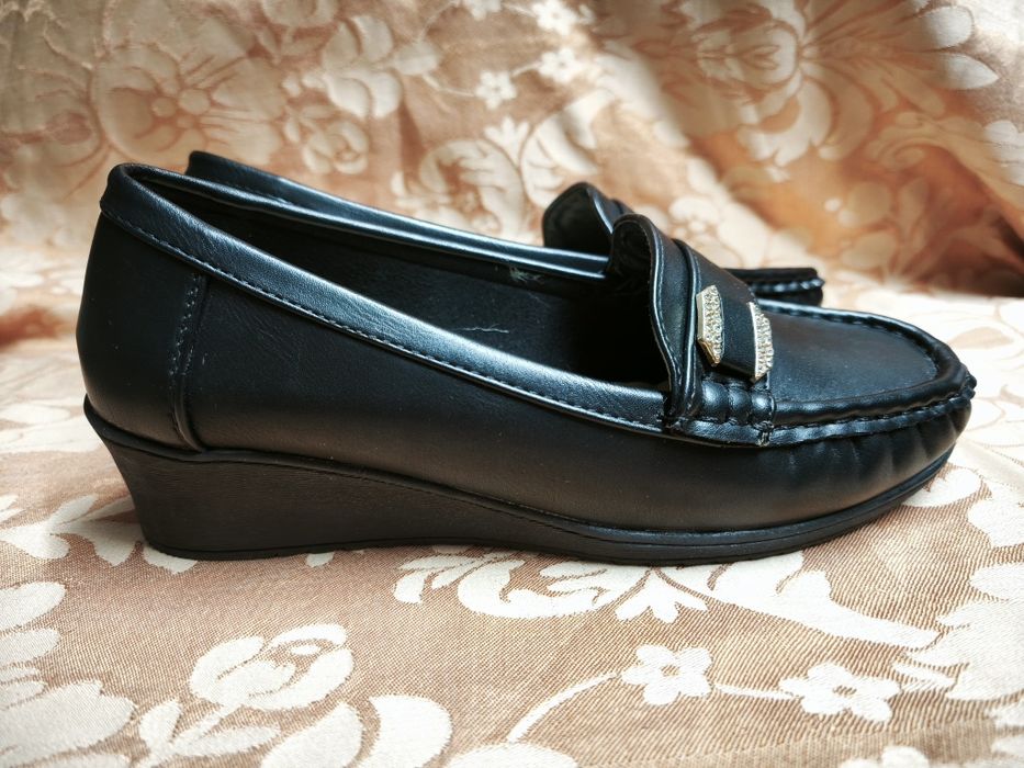 Sapato de senhora preto 35