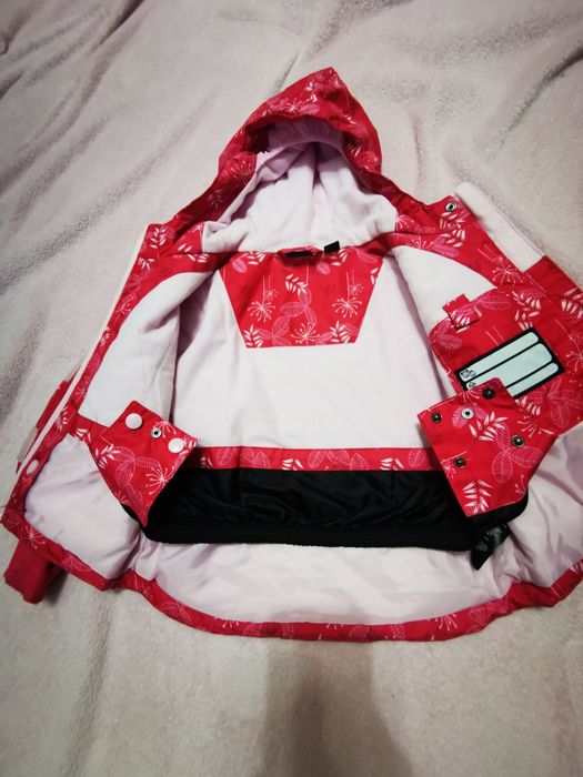 Куртка на дівчинку весна/осінь