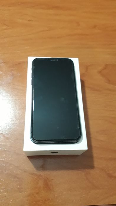 Iphone 11 64gb  bateria com 71 %