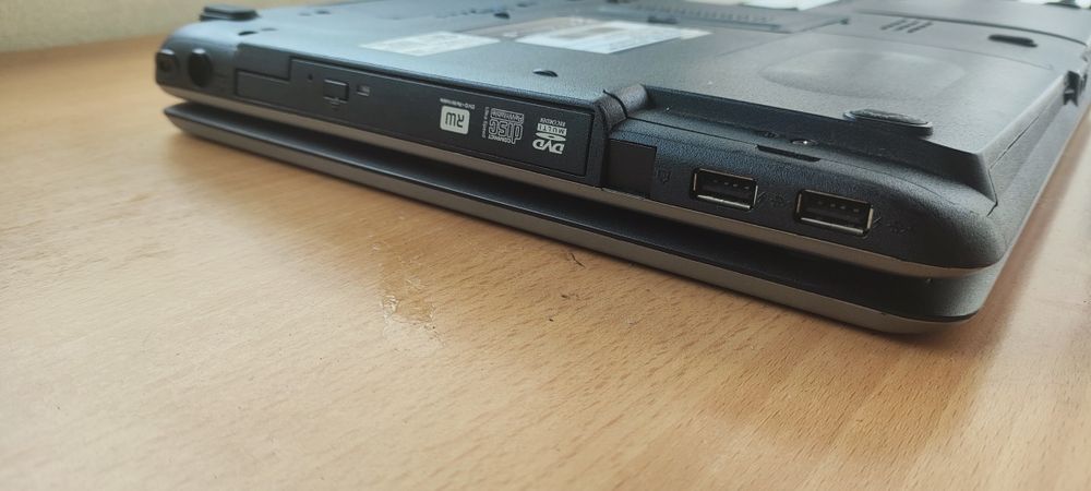 Portátil Toshiba A300