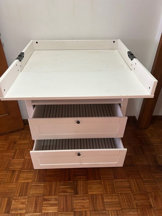 Cômoda com trocador