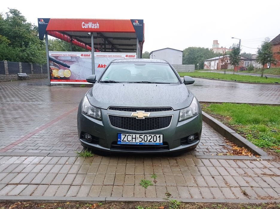Chevrolet Cruz 2011 r