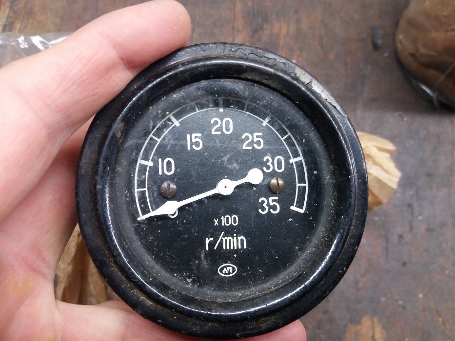 Тахометр ТХ-108 24В