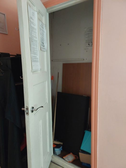 Здається приміщення (2 кімнати) в центрі міста в центрі