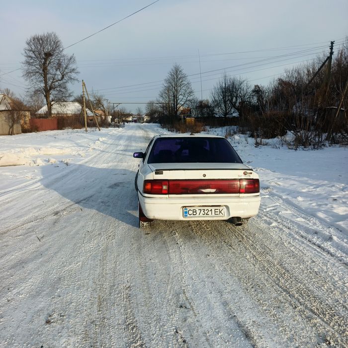 Продам Мазду 323 строчно