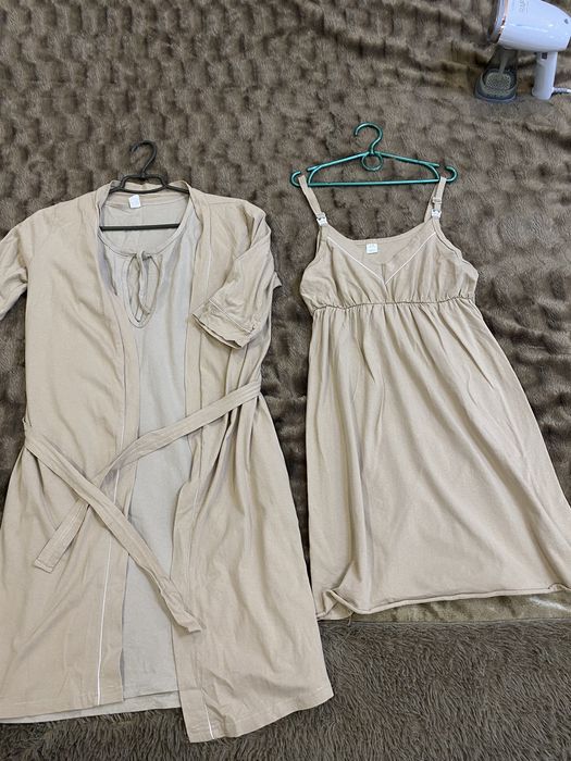 Халат плюс дві сорочки для вагітних в пологовий