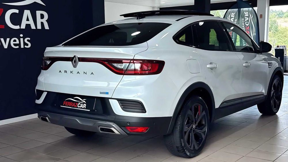 Renault Arkana 1.6 E-Tech R.S. Line 143cv