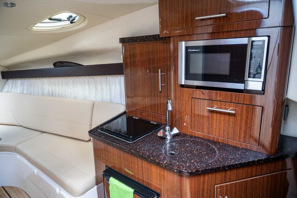 Jacht REGAL 28 Express (2012) FA VAT Mikołajki