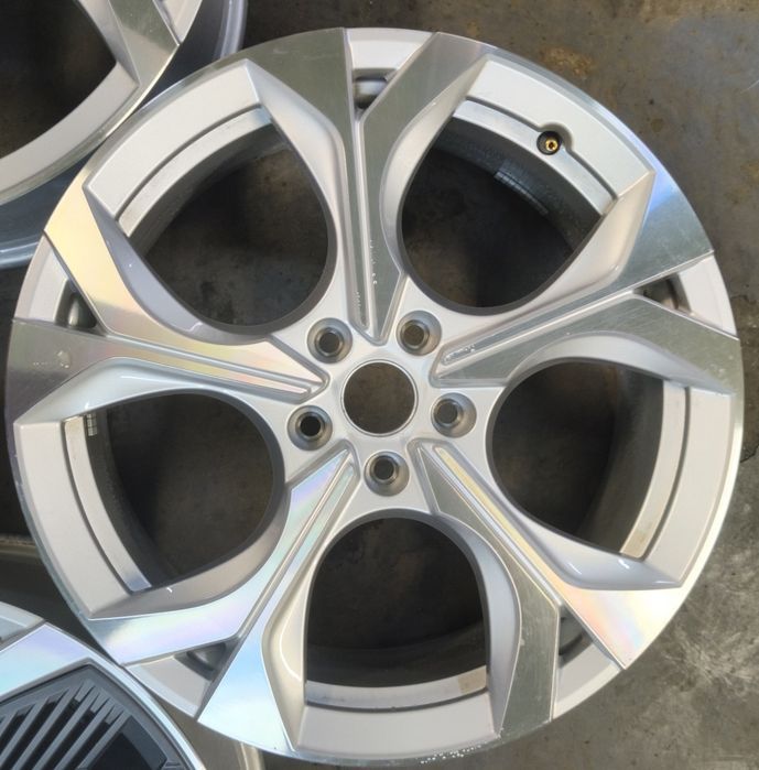 Alufelgi 19' 5x112 Skoda Audi VW Jarbet #4.13