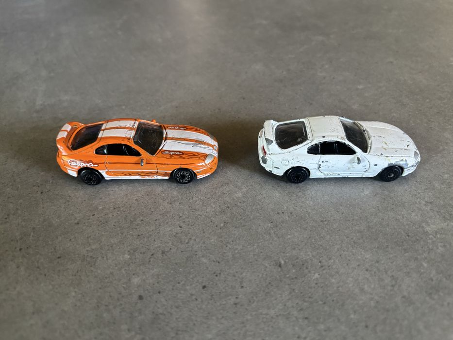 Resoraki MotorMax 2X Toyota Supra uszkodzone
