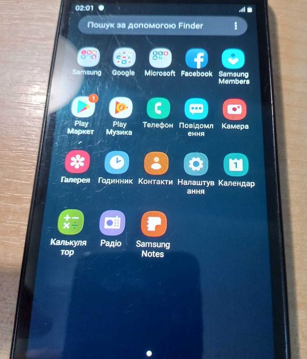 Смартфон Samsung J701F