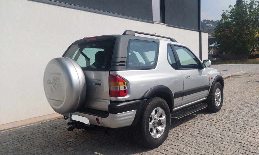 Opel Frontera B 2.2 DTI