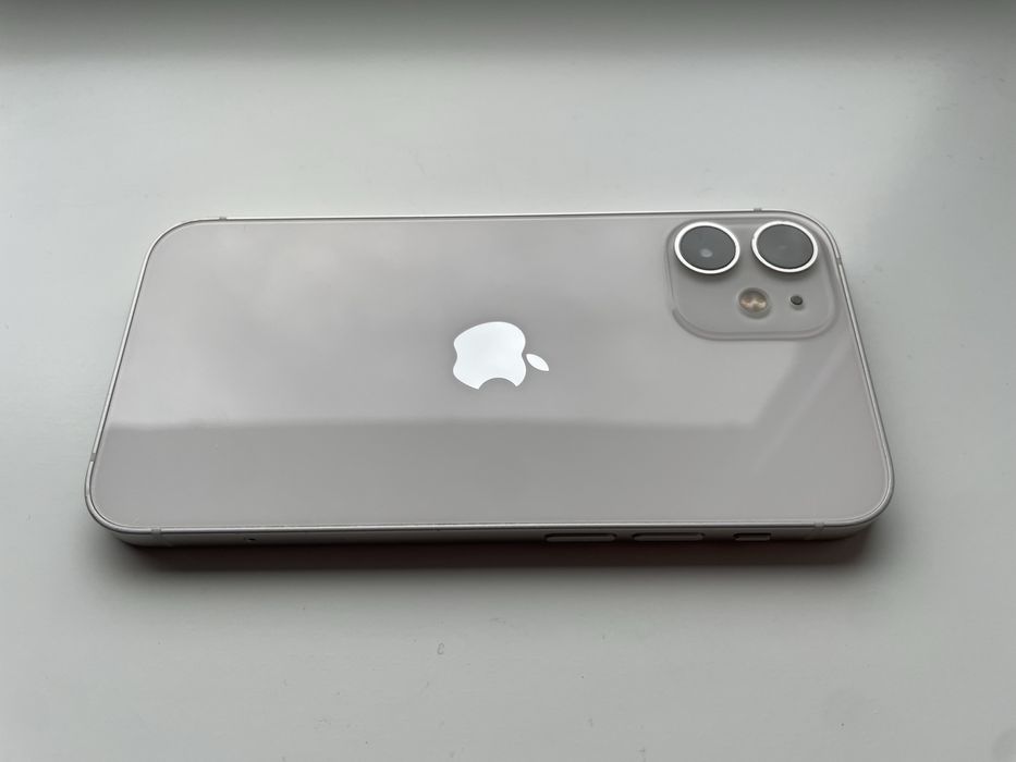 iPhone 12 mini 128 Gb White Neverlock працює з будь яким оператором