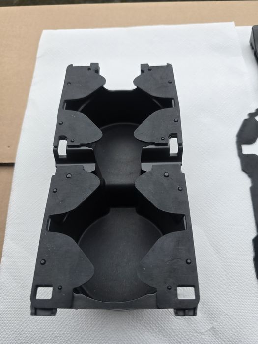 Gumka gumki uszczelki uchwytu na kubki Volvo V50 S40 C30 LIFT