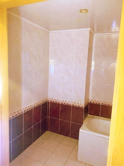 Терміново !!!Продається 3-кім квартира, 58 м² у Лісовій Поляні | 1 поверх з 5/ Піч + електроопалення | Електричка поруч