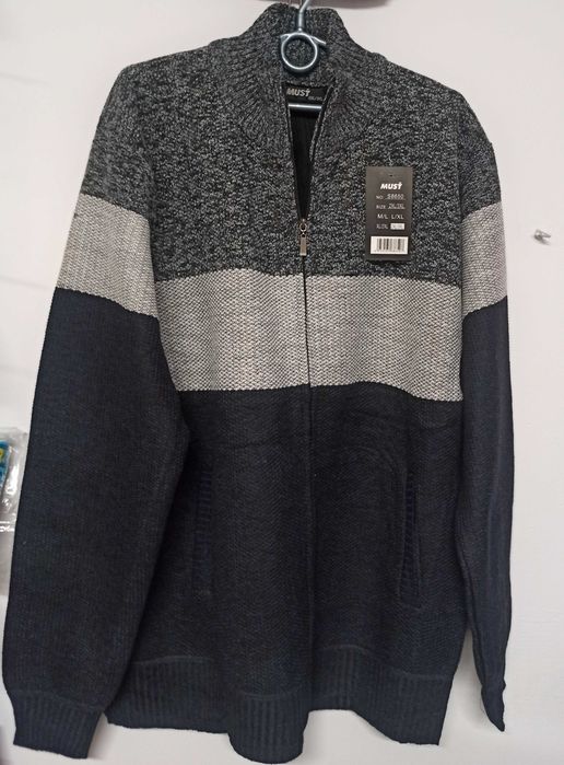 Sweter     męski