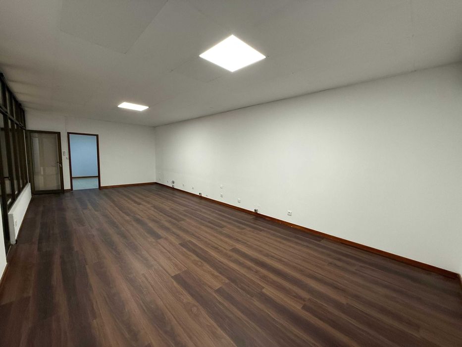 Escritório para arrendar