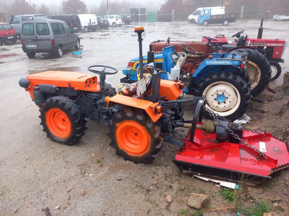 Trator  lambardini 4x4 , com Matricula