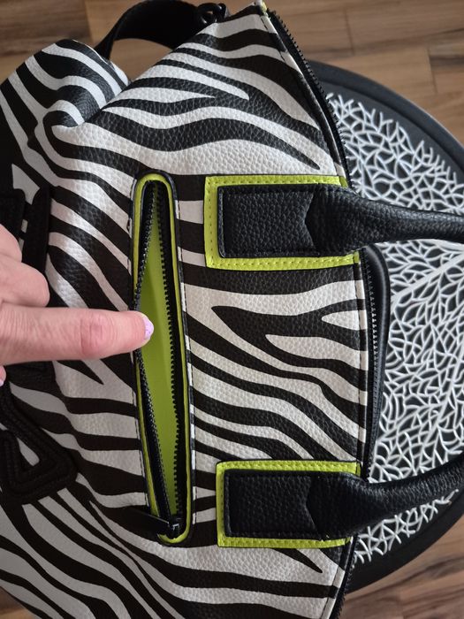 Torebka Fila czarno- biała