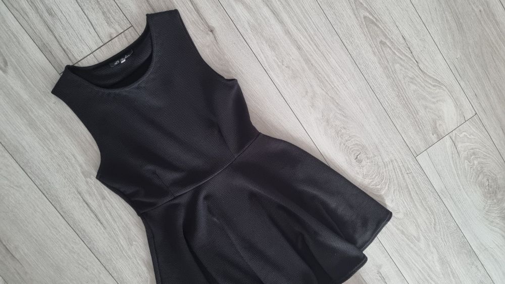 Sukienka Fashion