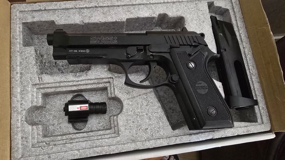 SWISS ARMS P92 4.5MM co2 Black