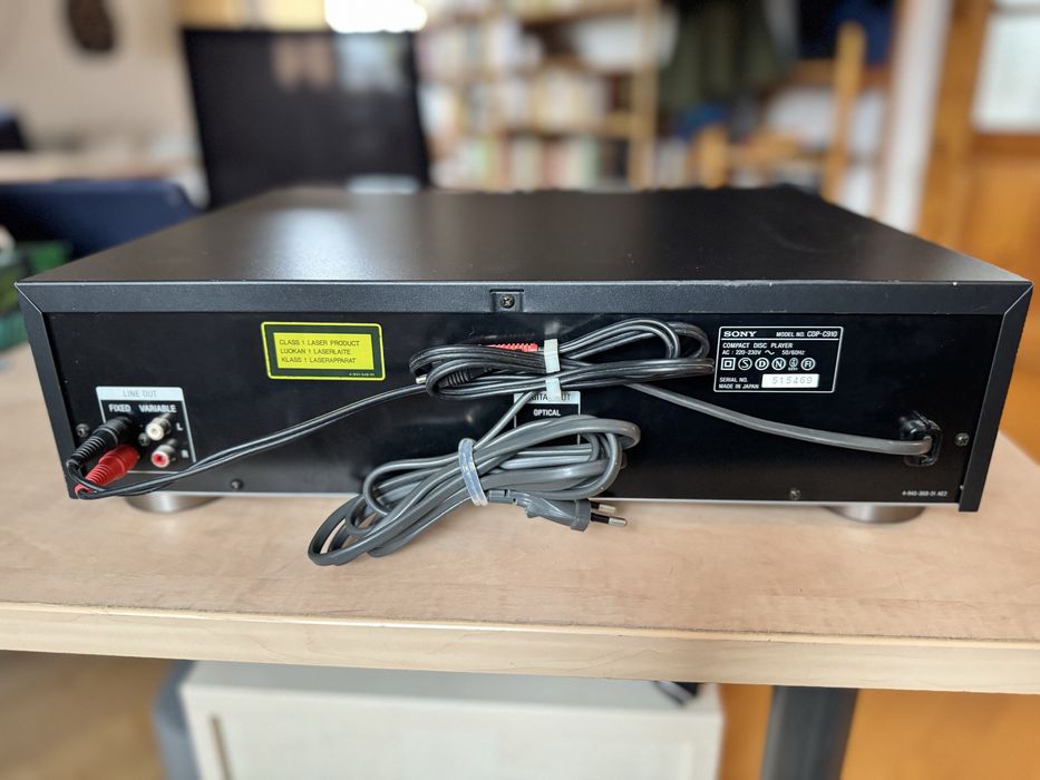 Odtwarzacz CD na 10 płyt Sony CDP C910