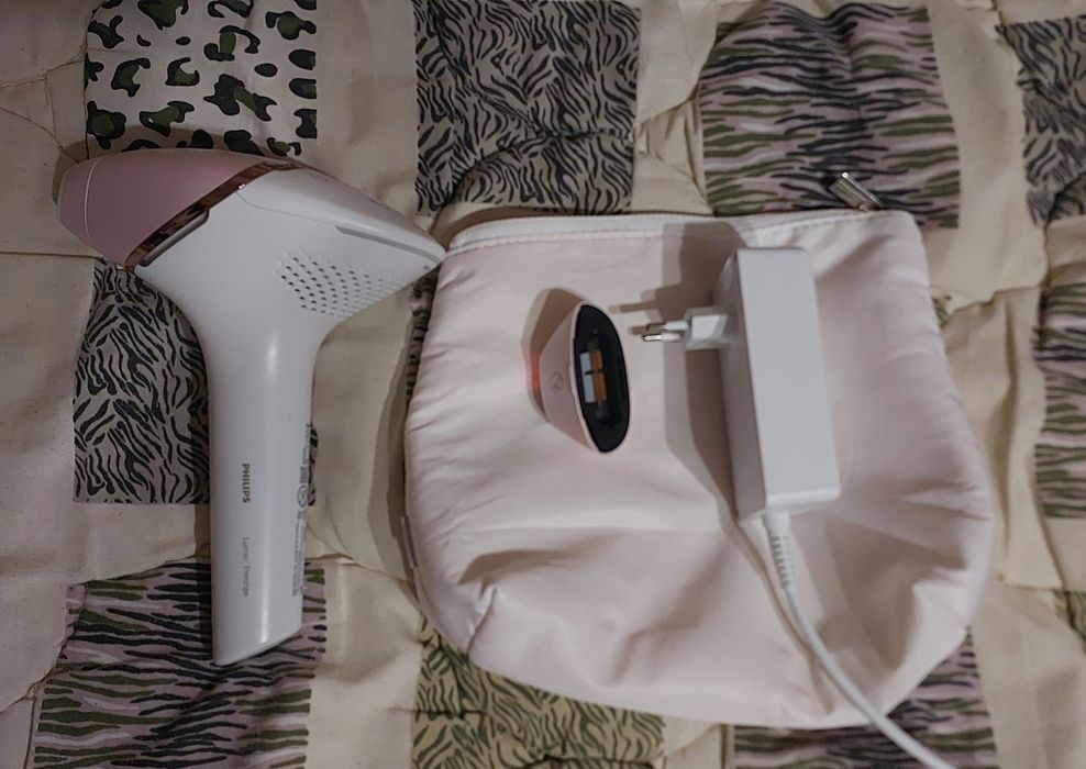 Фотоепілятор PHILIPS BRI950/00