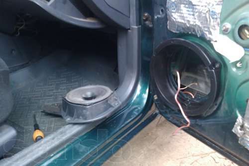 Подиумы проставки кольца Ланос Сенс Авео VW Skoda Opel Ford Nissan Kia Smart Mazda Renault под динамик 16-17см универсальные передние задние двери