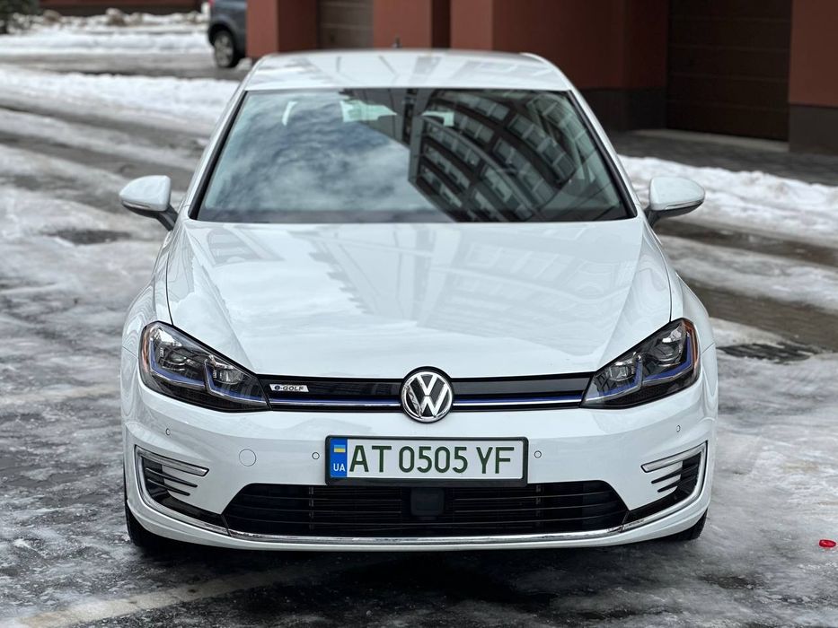 Продам електрокар  e-golf