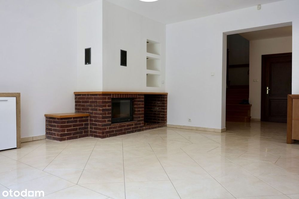 House in Legnica - More