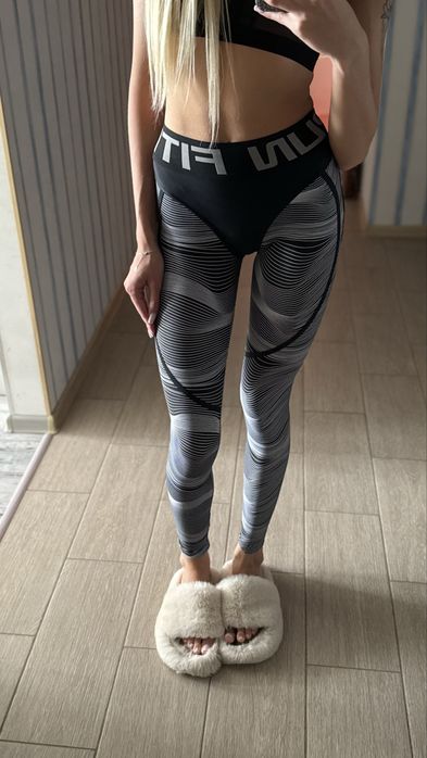 Лосини fitrun нові у смужку