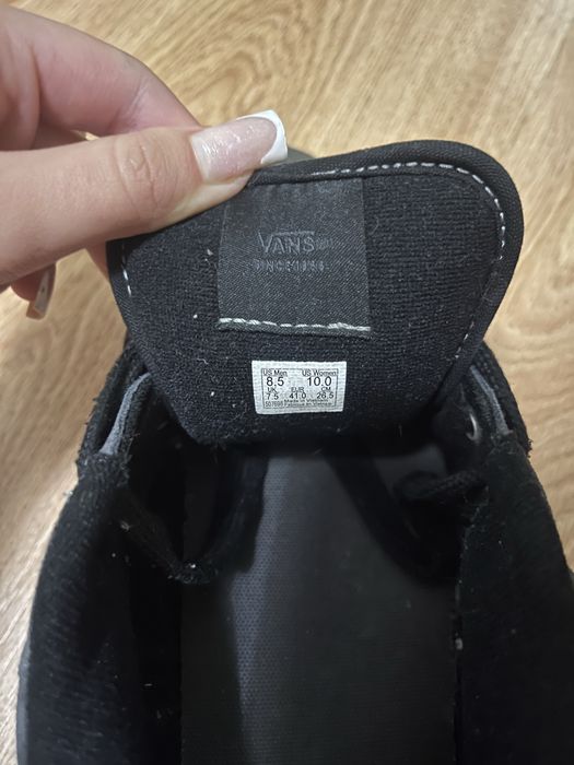 оригінал!!!  vans knu skool.