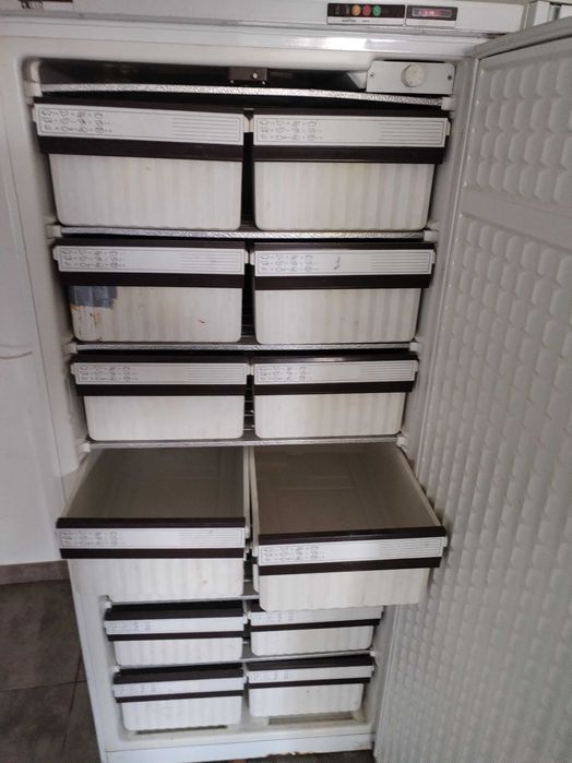 congelador vertical LIEBHERR