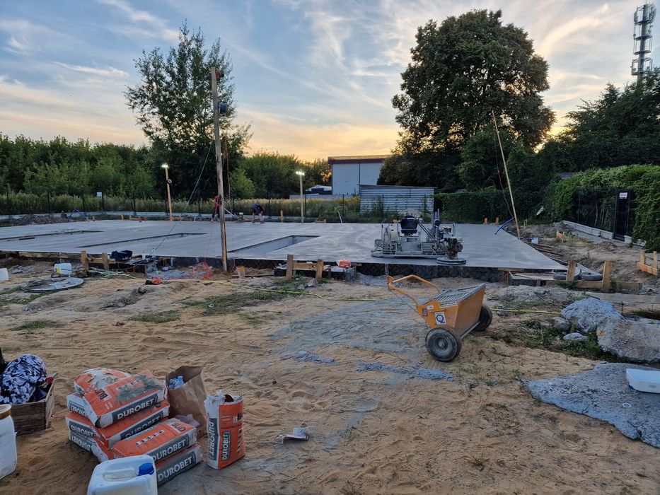 Posadzki przemysłowe, beton zacierany, wylewki,