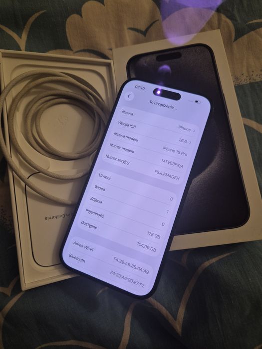Iphone 15 pro etui apple